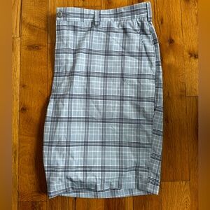 Men’s PGA Tour plaid golf shorts